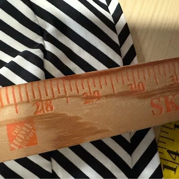 ATHLETA Slash stripe blousy woman activewear workout support tankini 40 D/DD - Picture 13 of 14